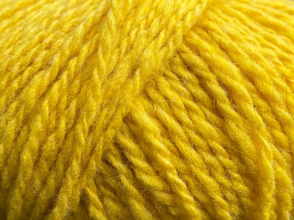 Chunky Aran - Gorse Flower 902