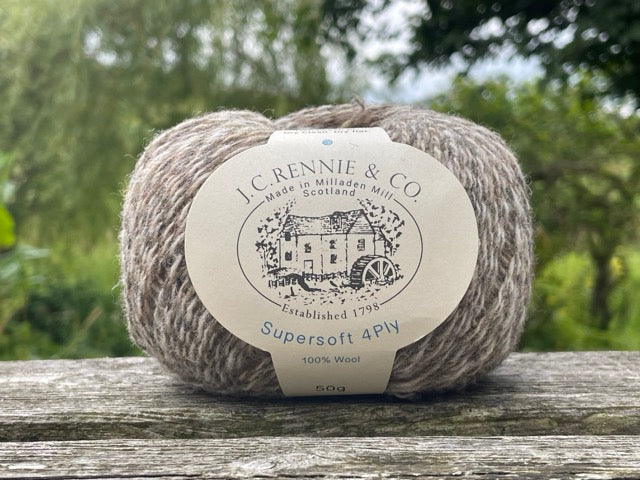 Supersoft 4ply - Mushroom 621