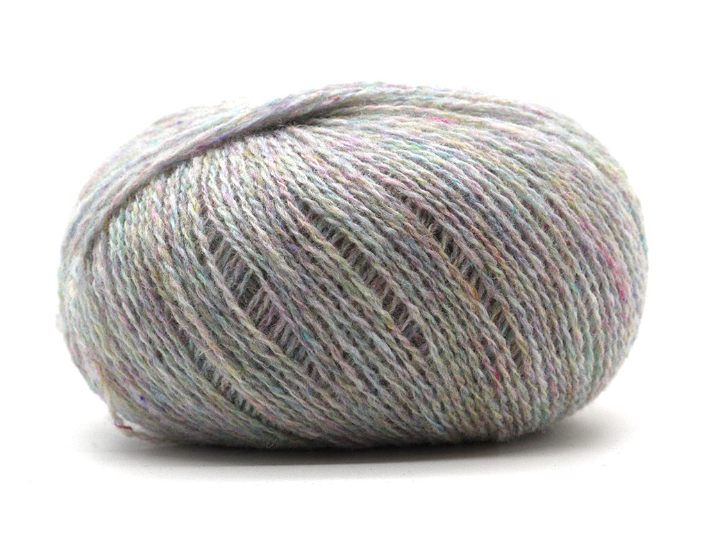 Supersoft 4ply - Ugie Pearl 1060